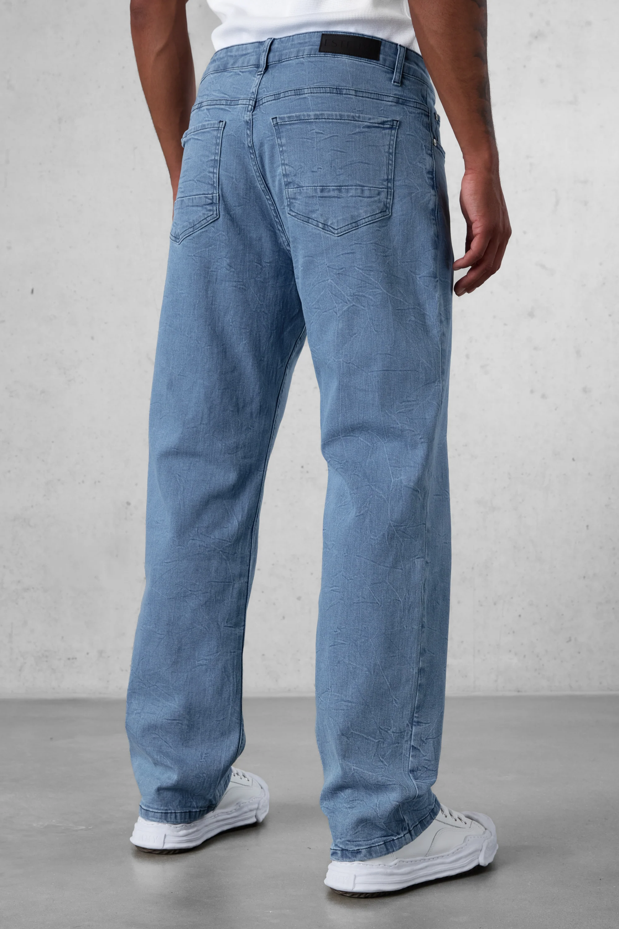 WASHED BLUE WRINKLED STRAIGHT JEANS - Image 5