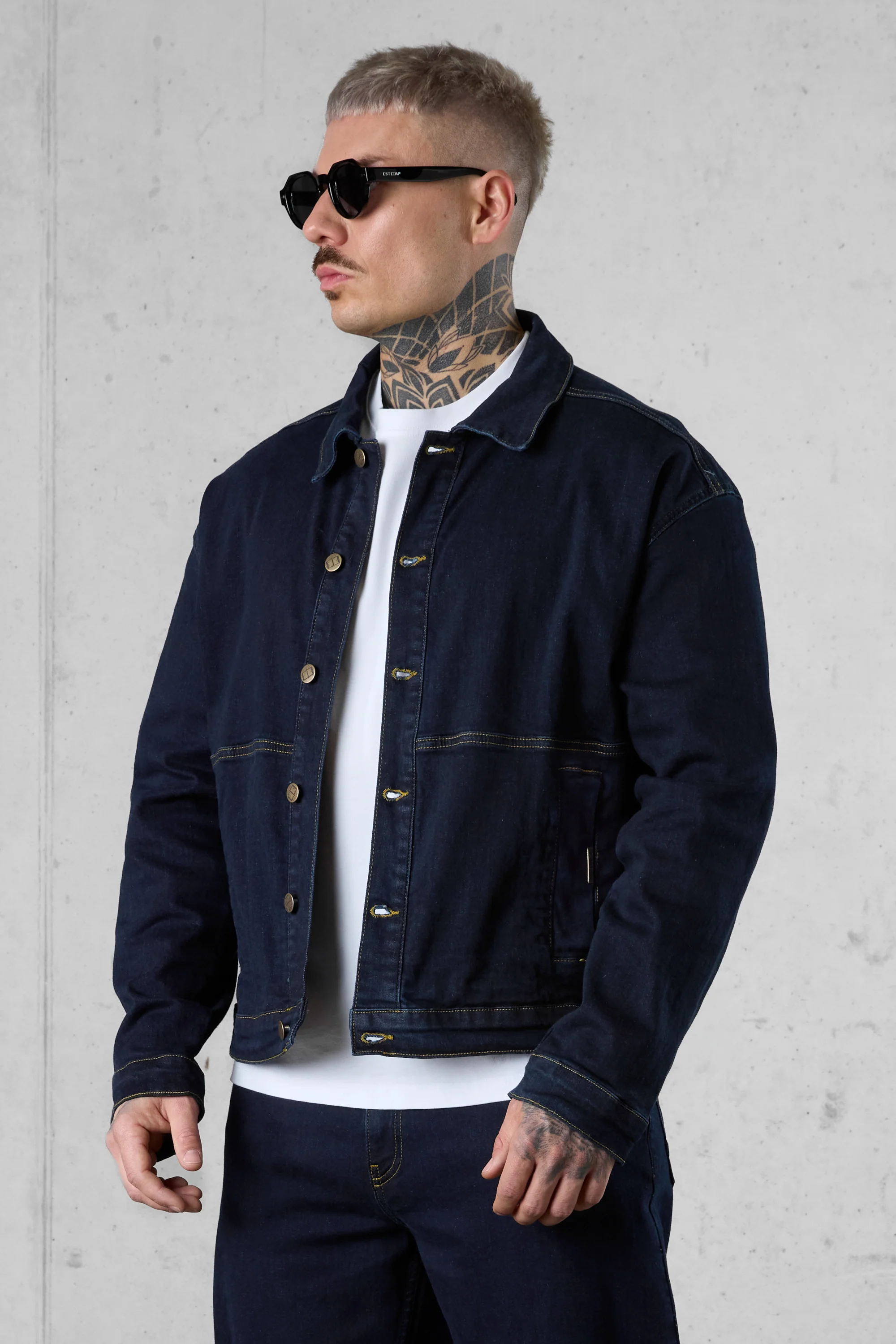 WASHED DARKBLUE CONTRAST JEANS JACKET - Image 3