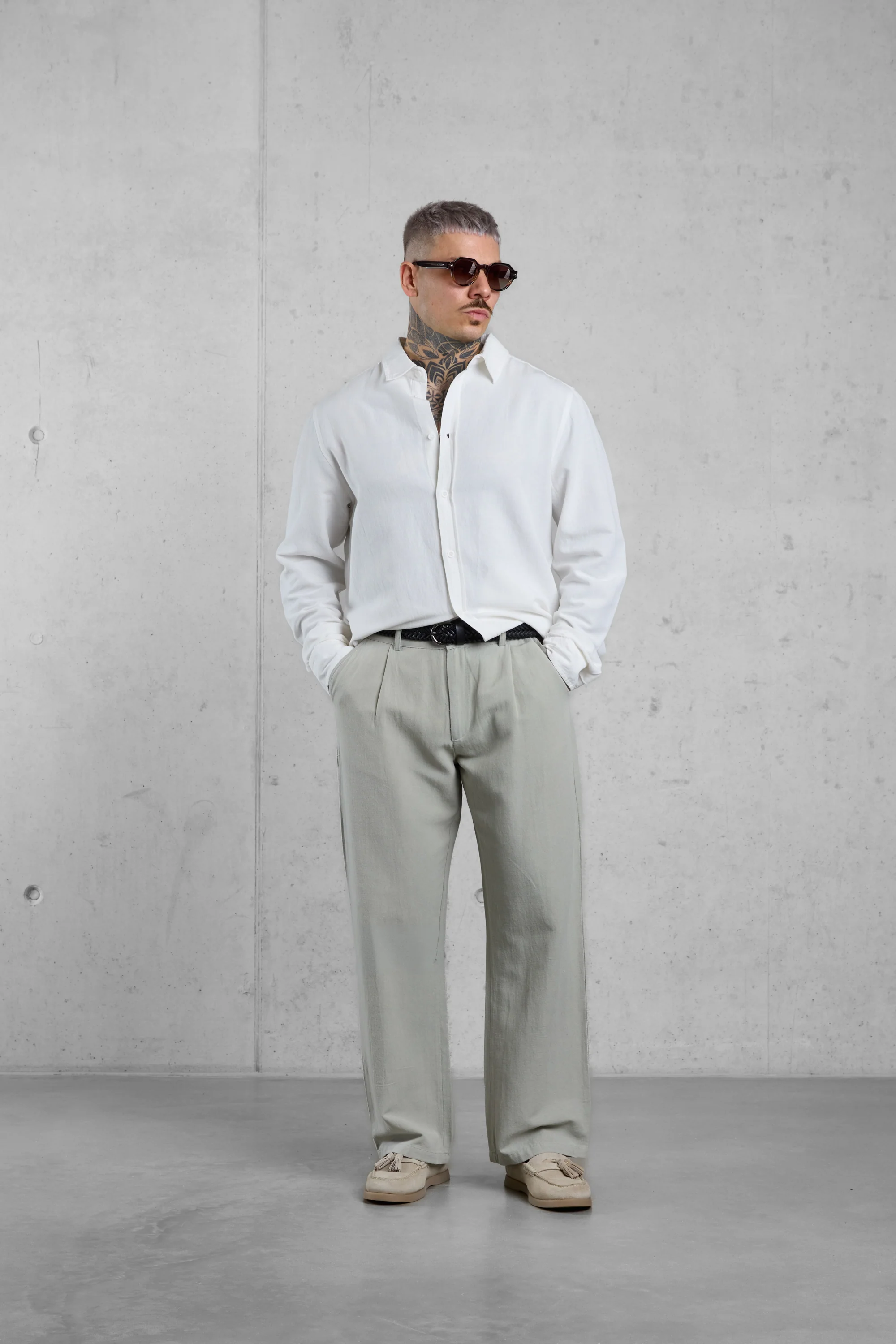 WHITE LINEN SHIRT - Image 5