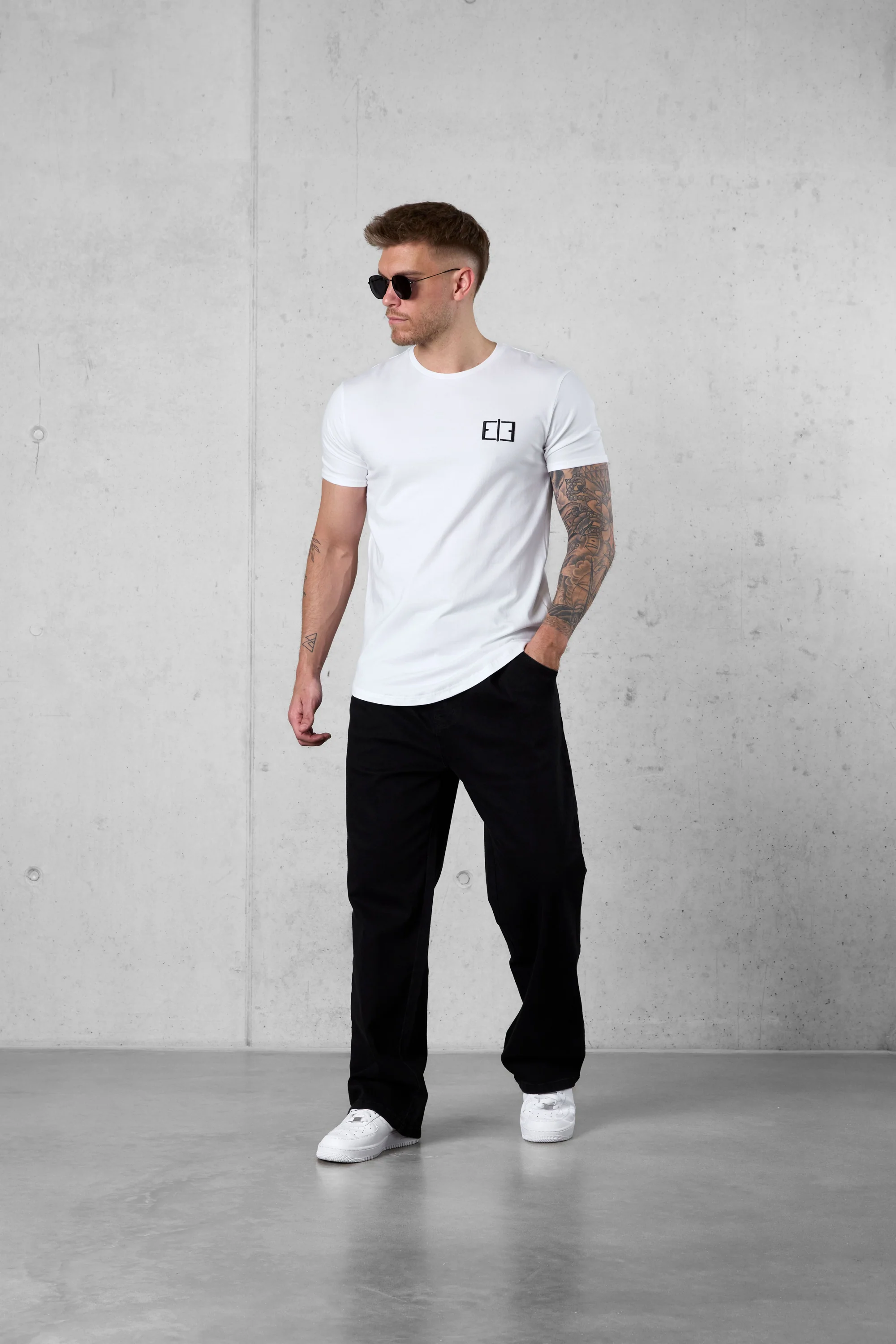WHITE LOGO TEE - Image 3