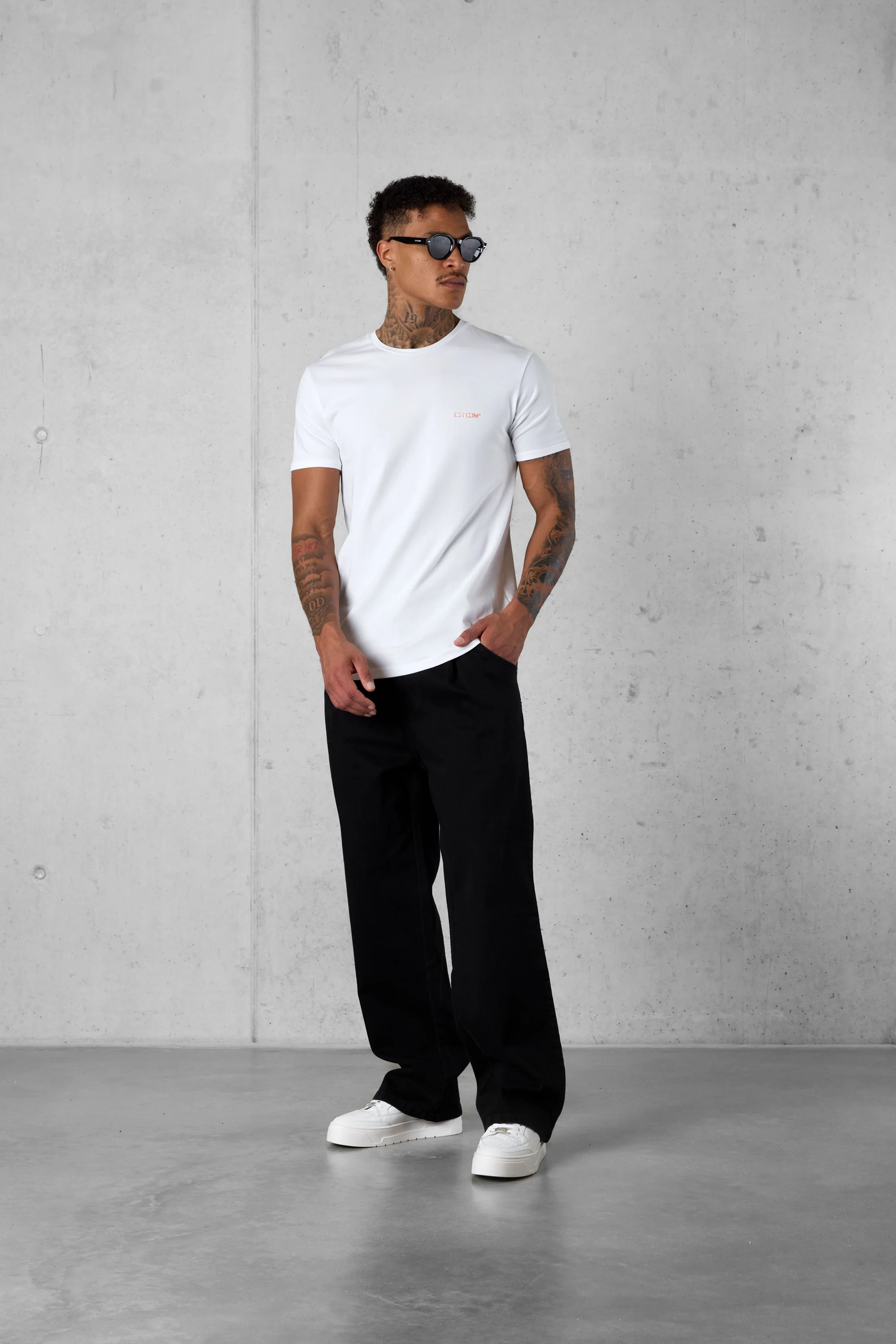WHITE MIXED COLORS ESSENTIAL TEE - Image 3