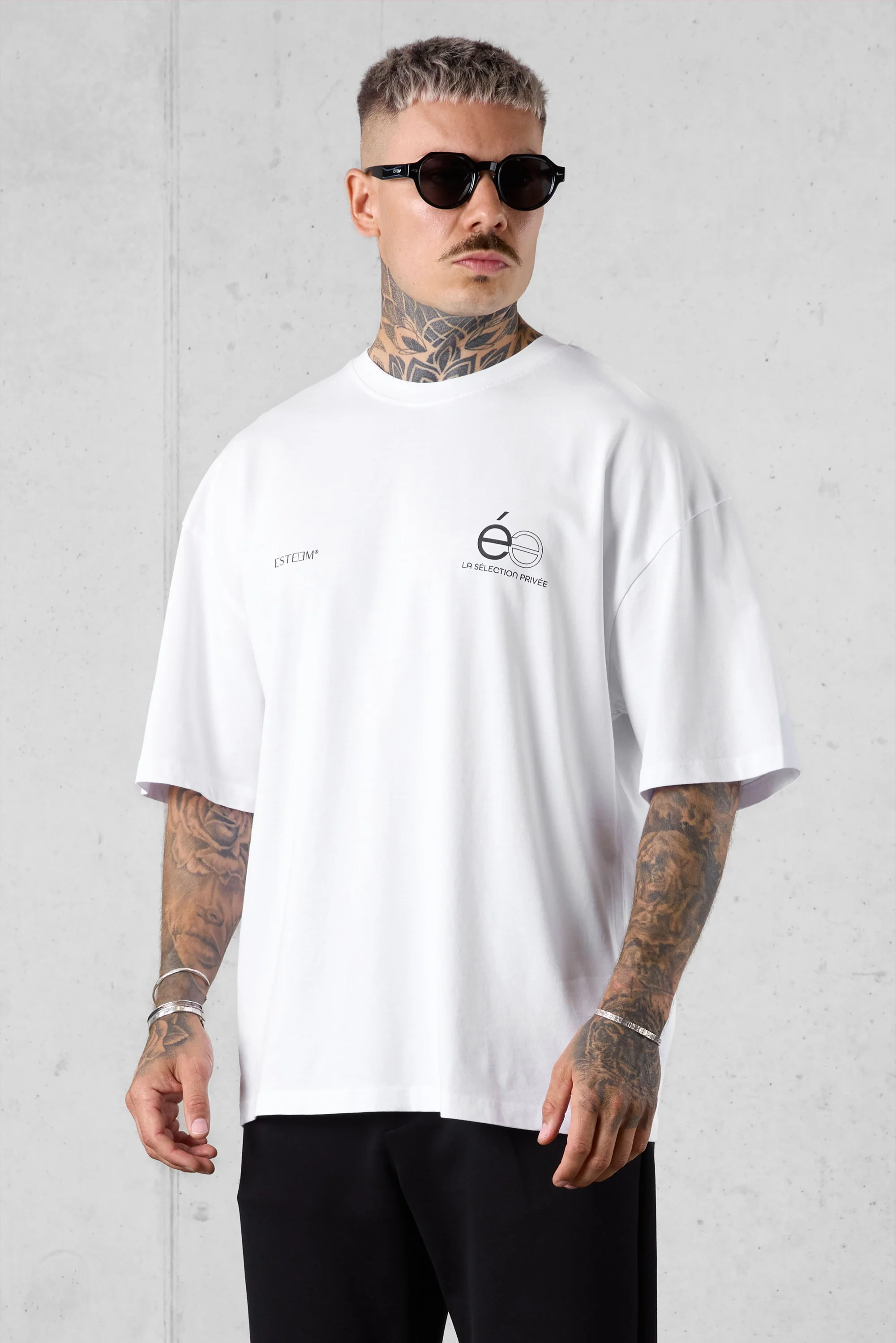 WHITE OPPOSÉ OVERSIZED TEE 2.0 - Image 3