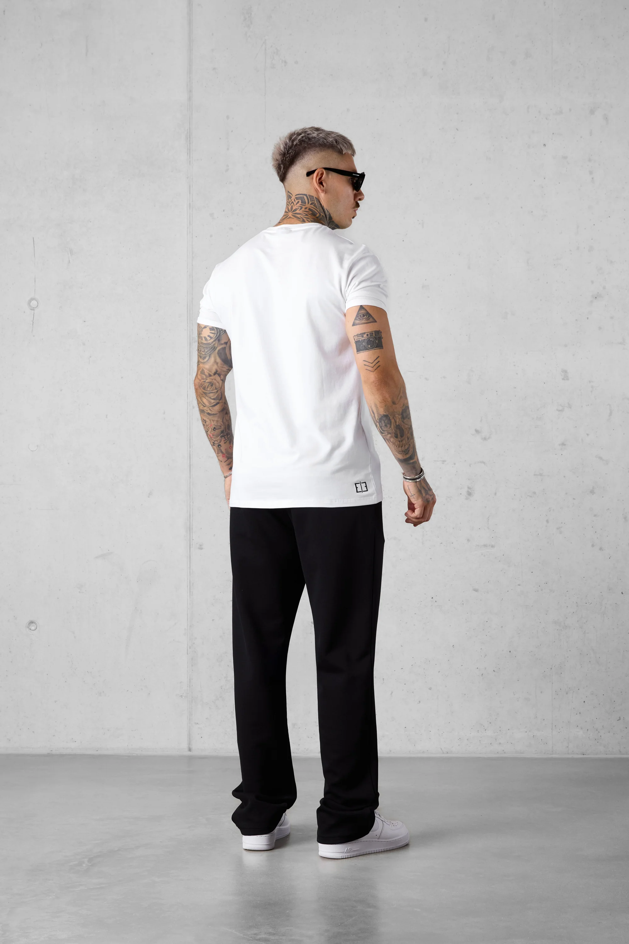 WHITE SÉLECTION PRIVÉE LOGO TEE - Image 4