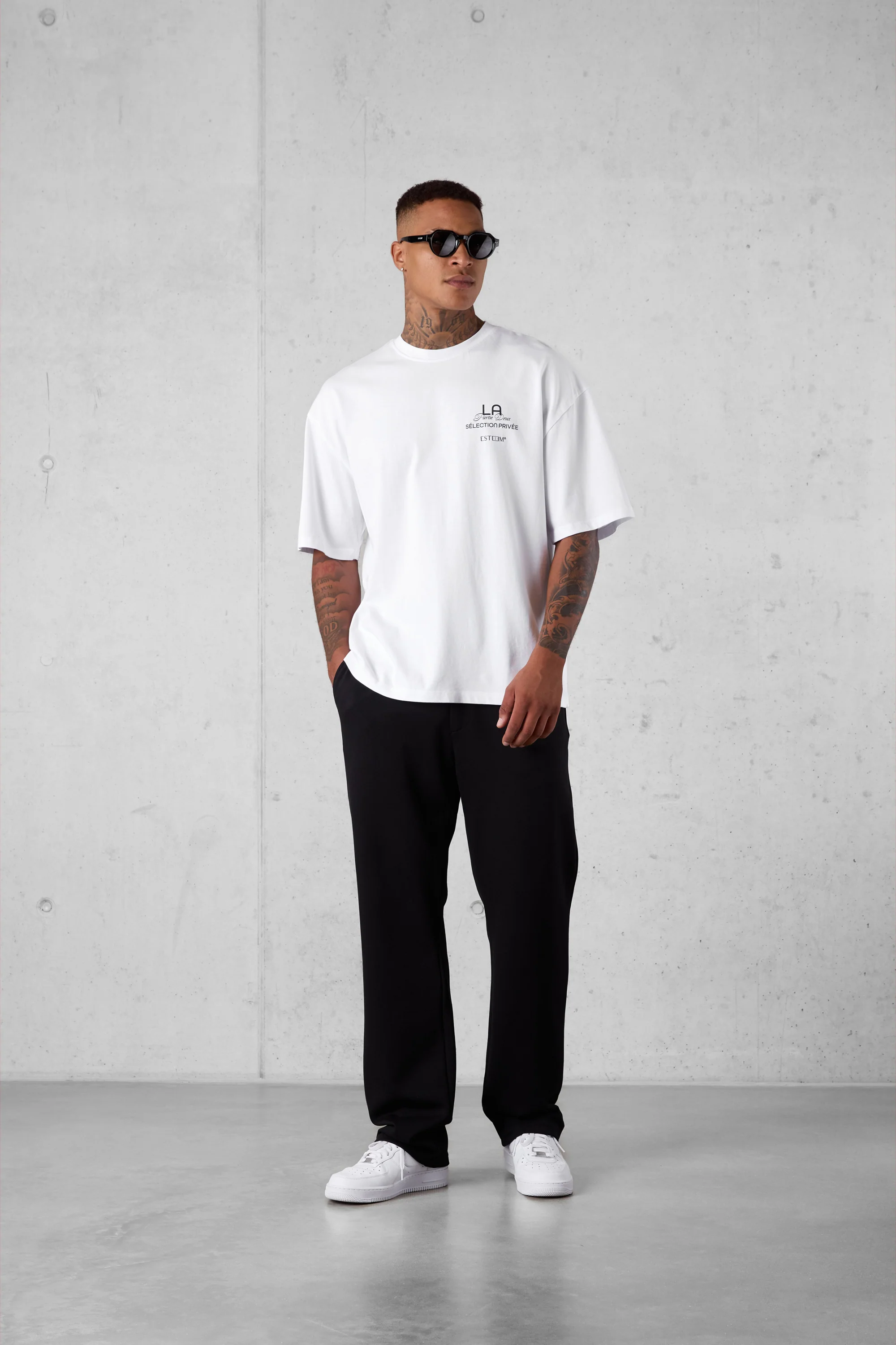WHITE SÉLECTION PRIVÉE OVERSIZED TEE 2.0 - Image 2