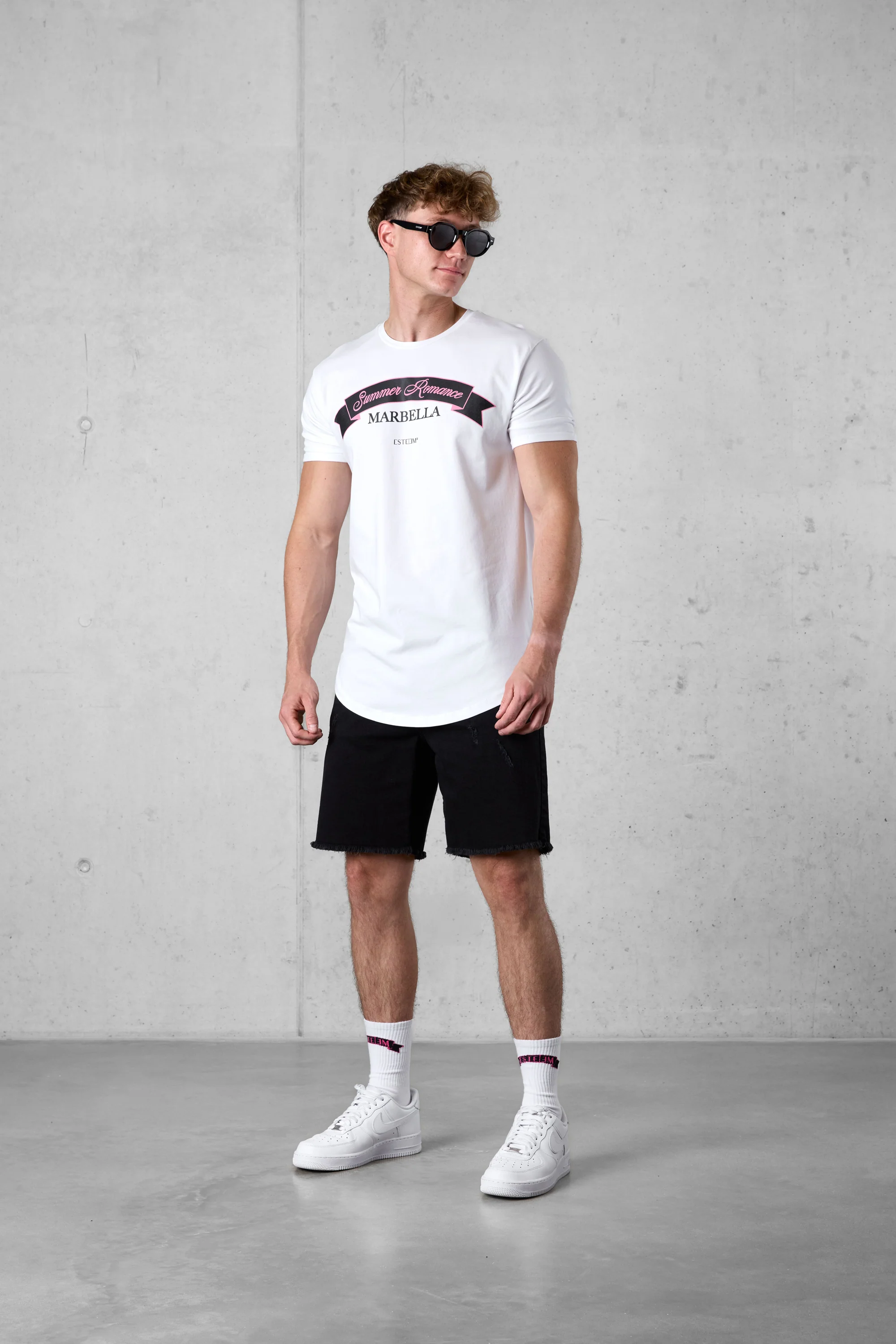 WHITE SUMMER ROMANCE TEE - Image 2