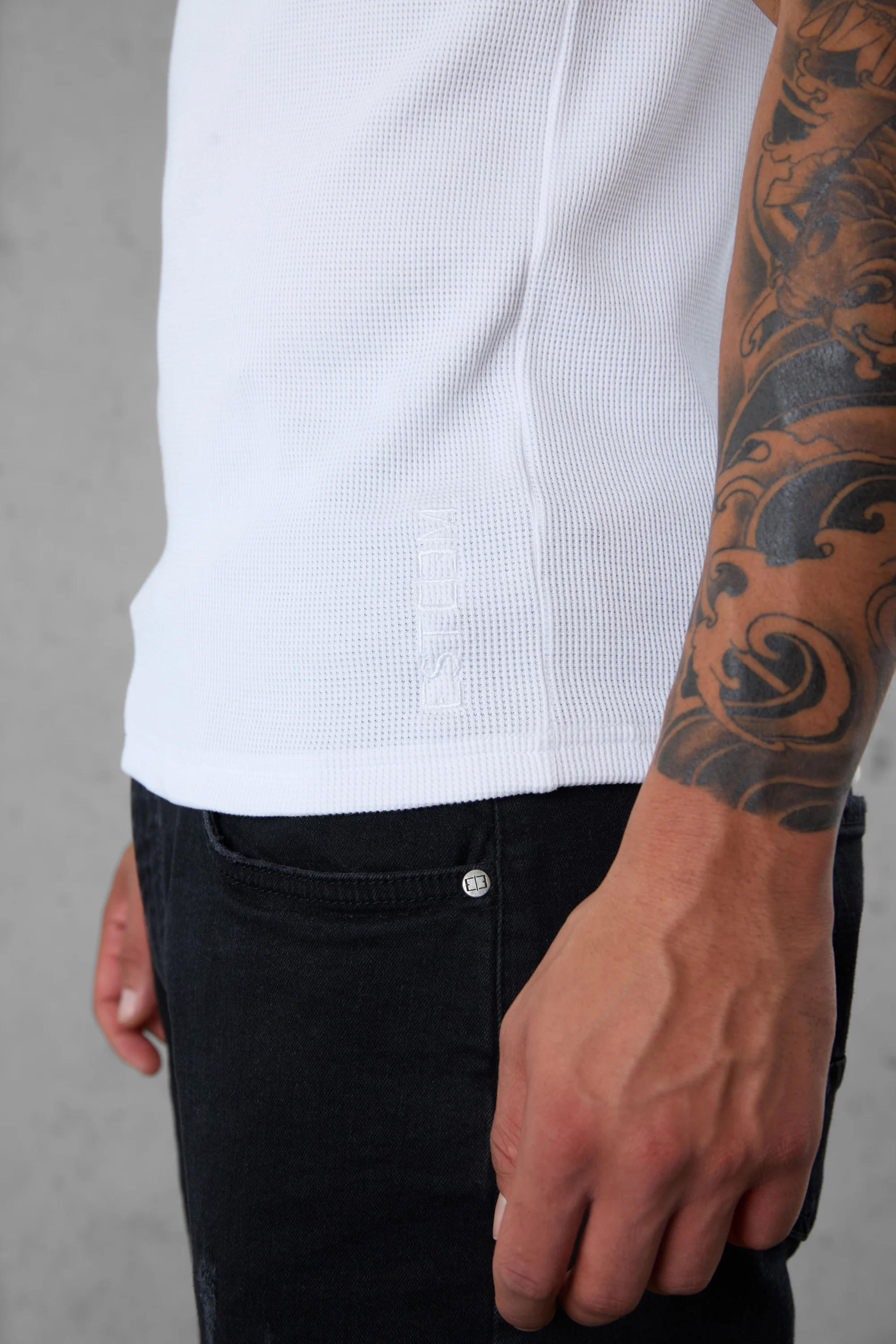 WHITE WAFFLE TANK TOP - Image 6