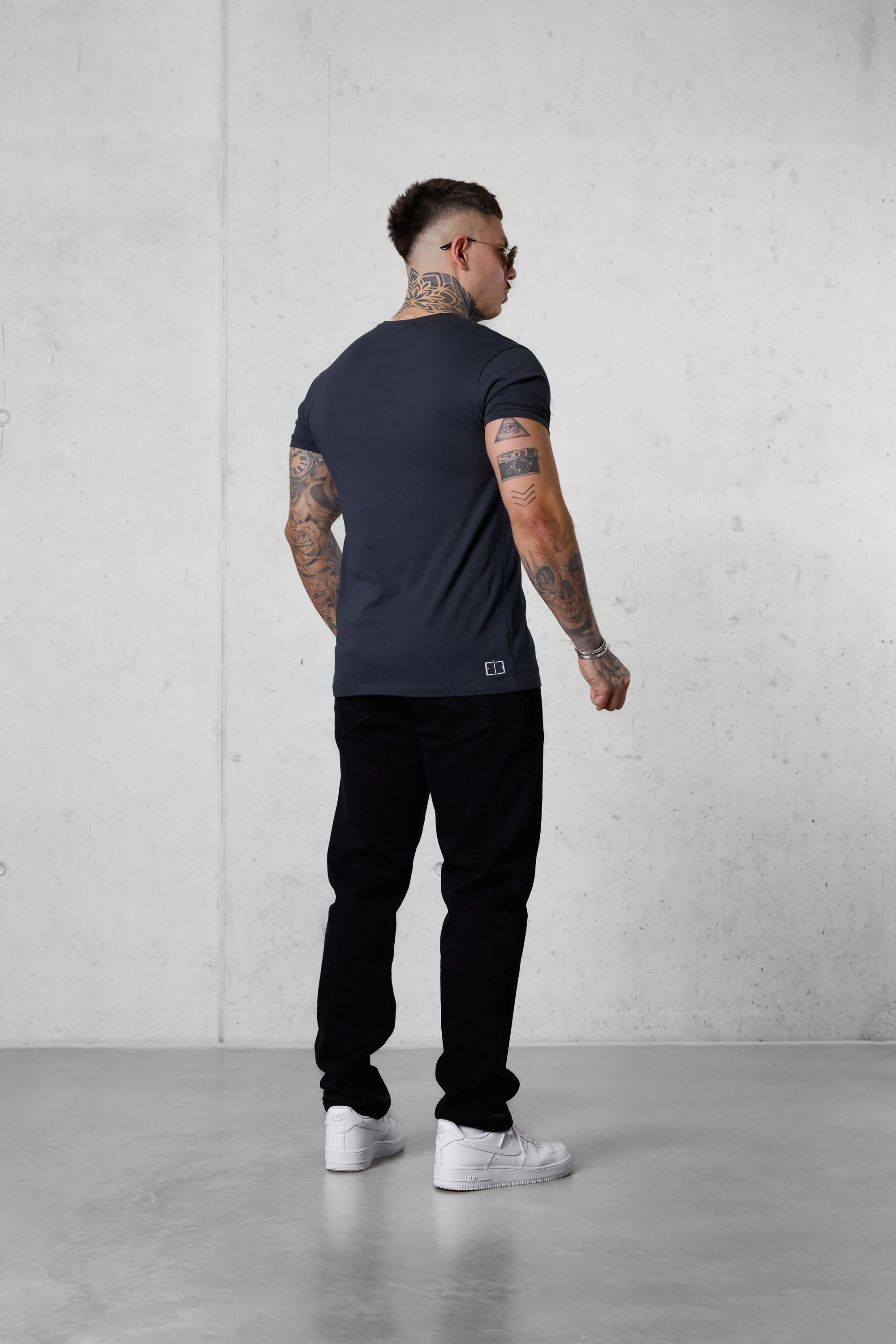 WOODLAND EC LOGO TEE - Image 4